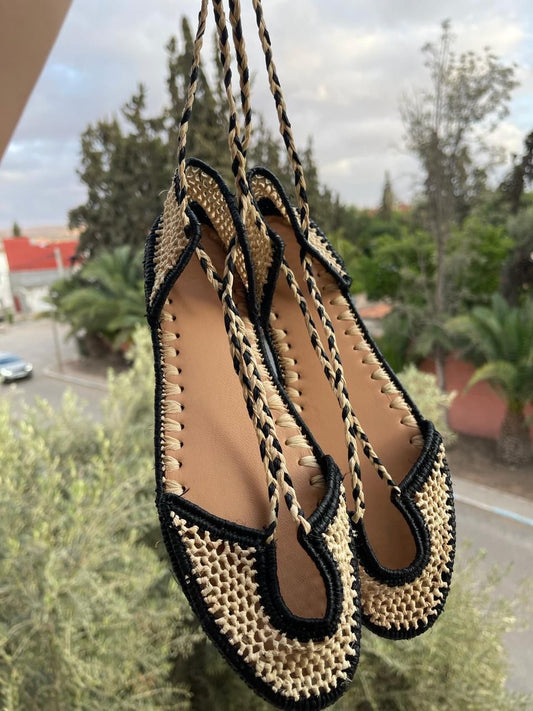 Bailarinas hechas a mano beige y negras