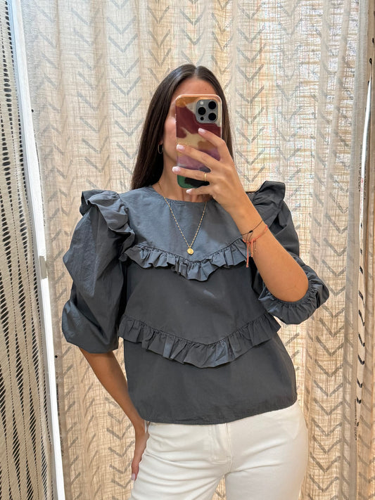 Blusa volantes gris