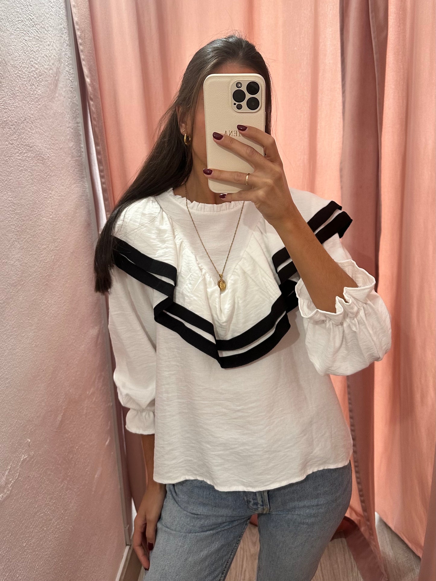 Blusa ribete