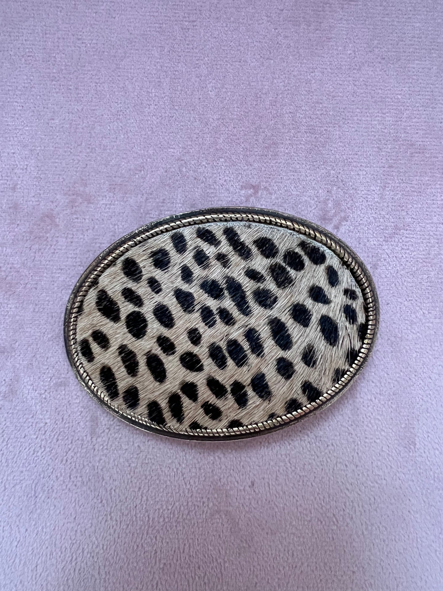 Hebilla placa leopardo